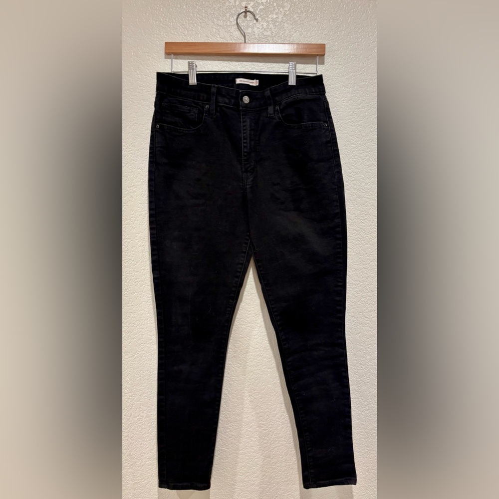 Levi's Women's Skinny Jeans - Black